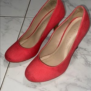 Hot pink/ salmon color heels